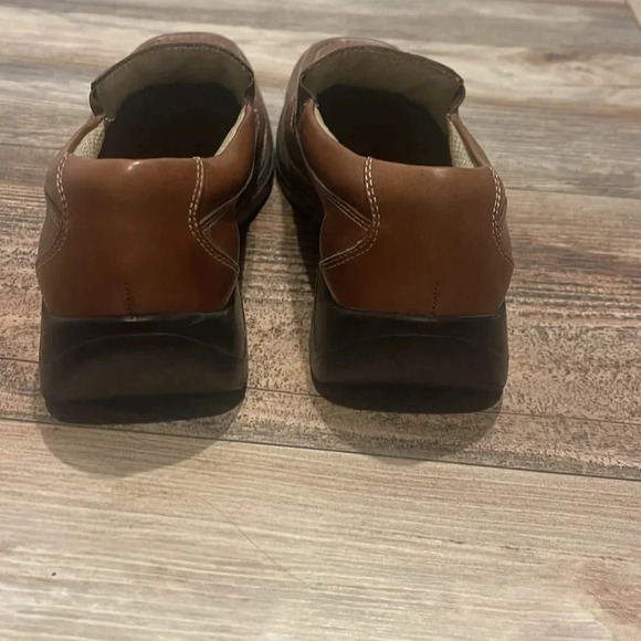 Dockers Loafers Women’s 7.5 Chestnut Brown Leather Upper Rubber Sole Casual EUC - Picture 4 of 6